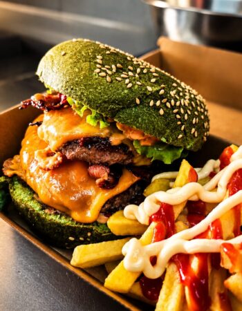 Mareto Beach Street Food – Les spécialistes du burger à Moorea