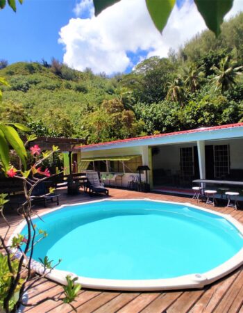 FARE MOU’A Moorea Tiahura 