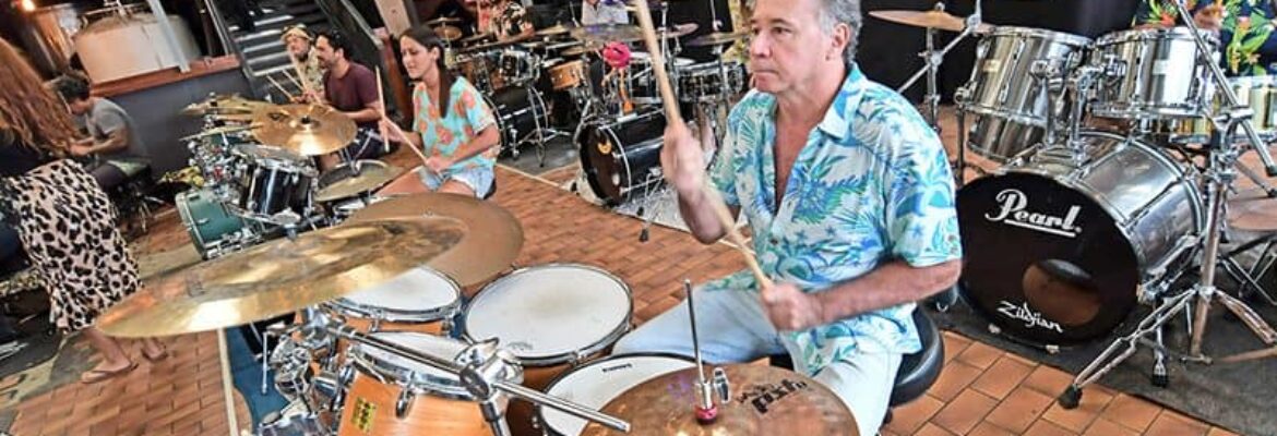 🎶 Stéphane Rossoni – Musicien, Percussionniste, Arrangeur et Compositeur en Polynésie française