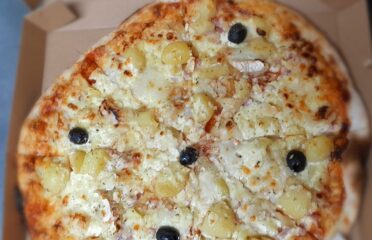 FAMILY PIZZA – Moorea